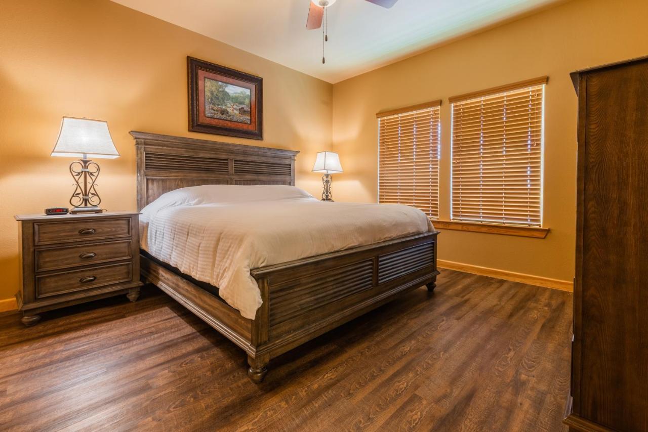 Old Mill Resort New Braunfels Exterior foto