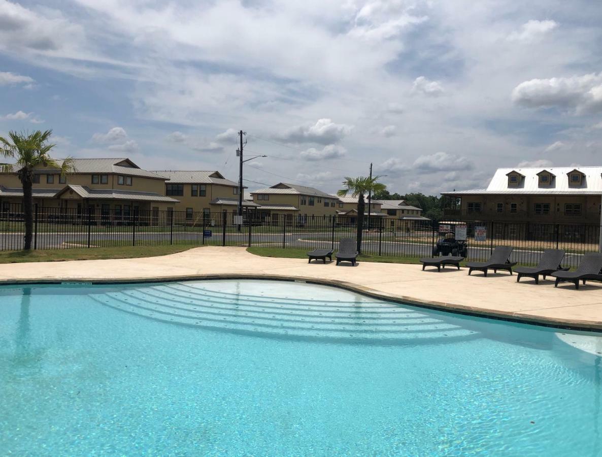 Old Mill Resort New Braunfels Exterior foto